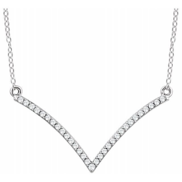 Diamond V Curved Necklace