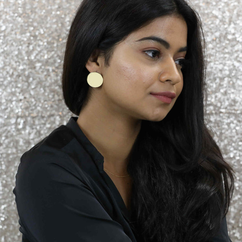 Model Wearing Solid Round Circle Gold Earrings by Jewelry Lane