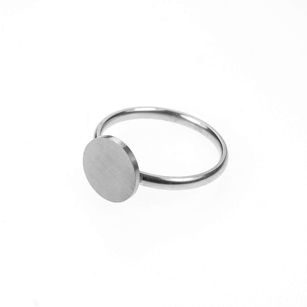 Beautiful Simple Round Flat Top Design Solid White Gold Ring By Jewelry Lane